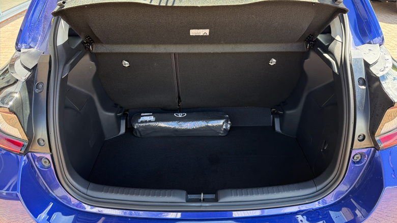 Toyota Yaris 1.5 Hybrid Icon 5dr CVT Hybrid Hatchback